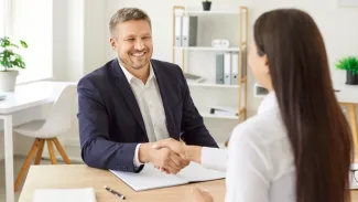 Nezamestnanosť na Slovensku ďalej klesá