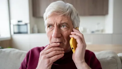 Podvodn&iacute;ci &uacute;točia v nečakanaje chv&iacute;li