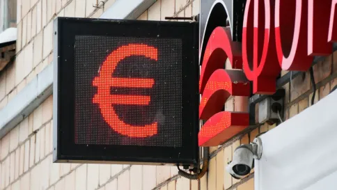 Digitálne euro vytlačí hotovosť