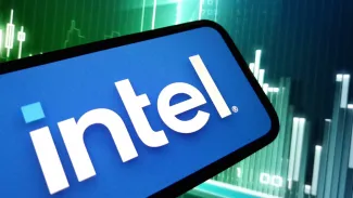 Intel akcie lámu rekordy