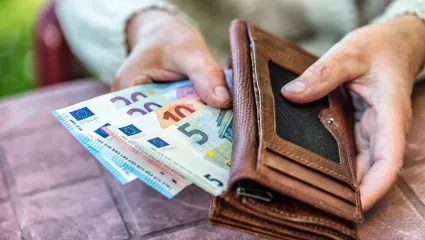 Slovensk&aacute; ekonomika spomaľuje