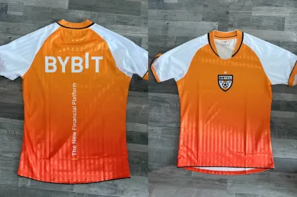 Vyhrajte Bybit EU dres