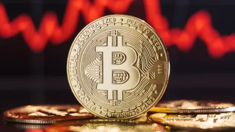 Bitcoin sedí na najväčšej nákladovej báze