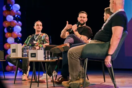 Jany Borsik v panelovej diskusii