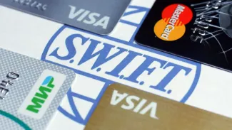 SWIFT predstavila vlastný blockchain
