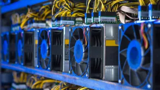 Táto kryptomena zarobí takmer 1 200 eur mesačne