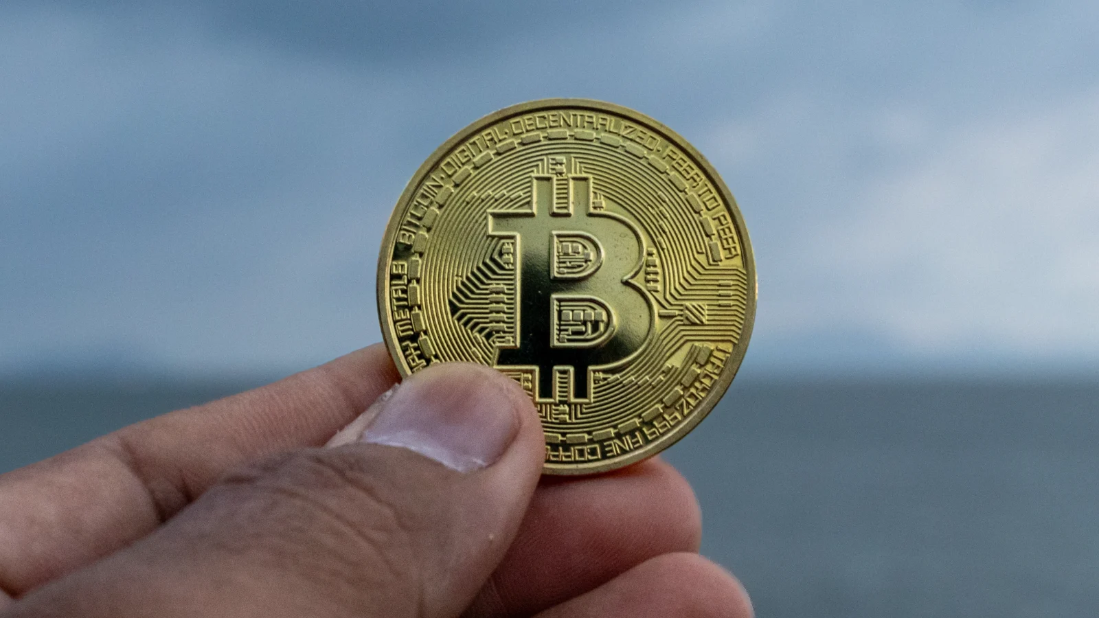 Bitcoin opakuje rok 2023