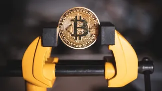 Bitcoin pod tlakom dlhopisov