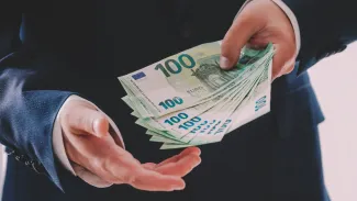 Splatenie hypotéky verzus investovanie do ETF