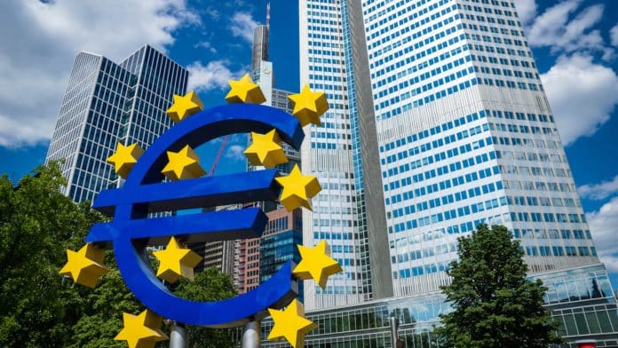 Evropská Centrální Banka Evropská Centrální Banka