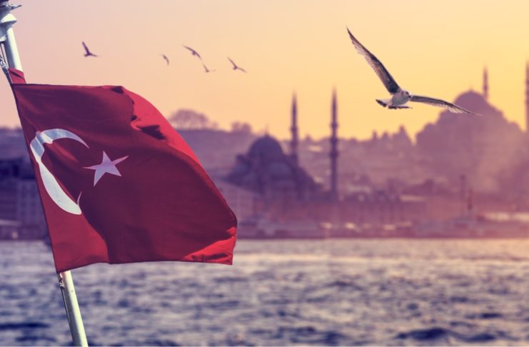 Turecko zmenilo rétoriku a plánuje národnú kryptomenu "Turkcoin".