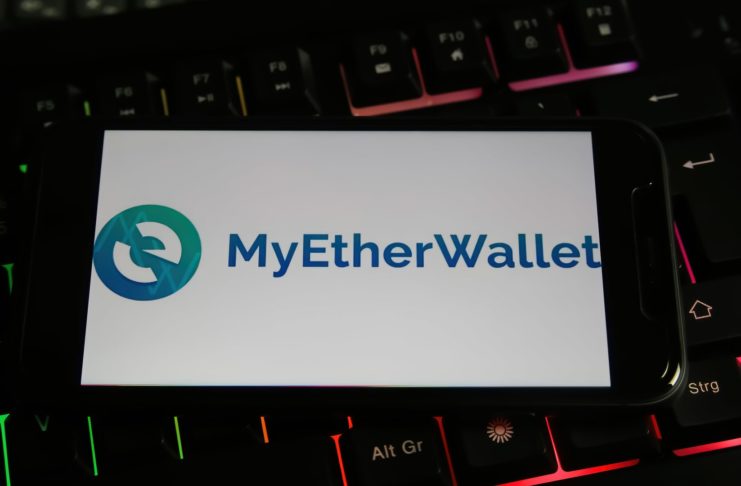 Peňaženka MyEtherWallet pod DNS útokom.