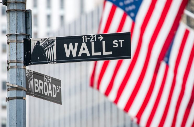 Rast Bitcoinu spôsobil Wall Street, tvrdí analytik Mati Greenspan.