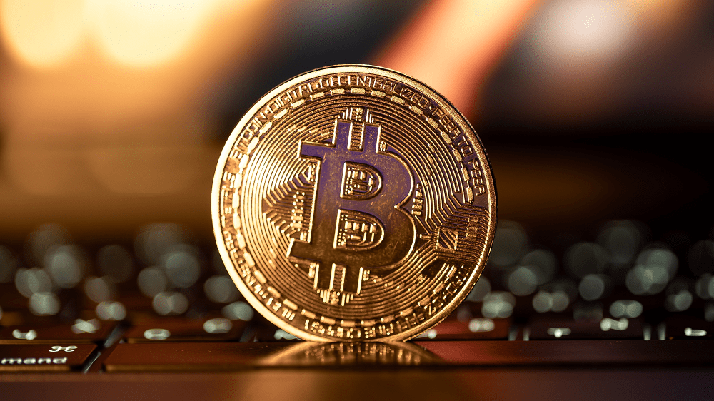 Bitcoin berú vážne už aj investori