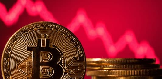 Bitcoin stratil na hodnote