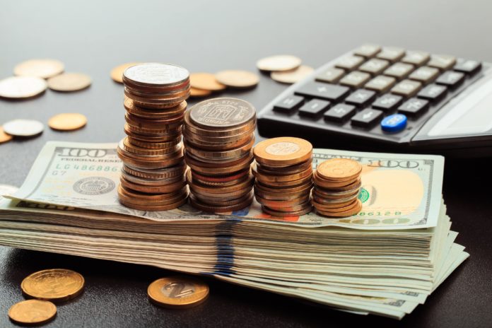 Money management, zdroj: shutterstock.com/Autor: Fototocam Money management