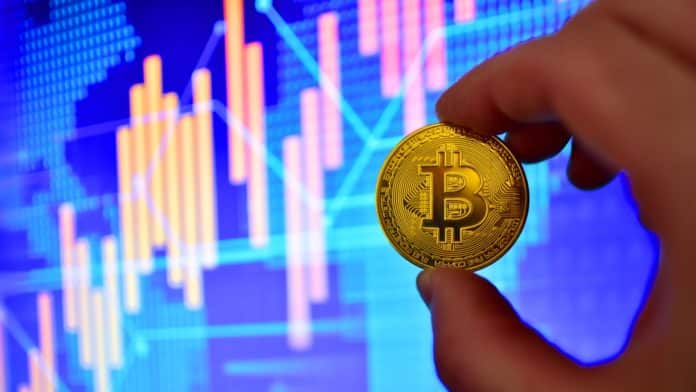 BTC a altcoiny na rezistenciách. Zdroj: Shutterstock.com/Maksim Safaniuk BTC a altcoiny na rezistenciách