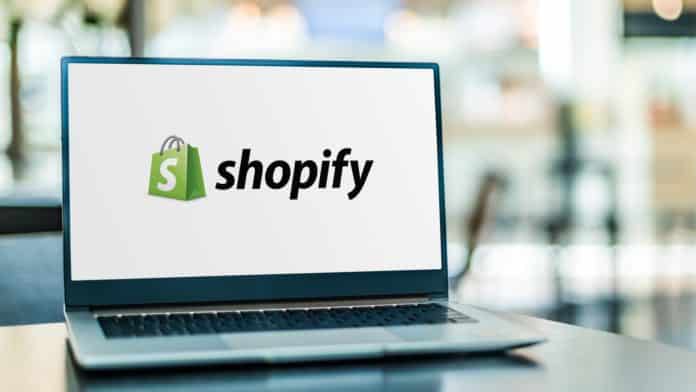 Shopify prichádza s novinkou zo sektoru NFT. Zdroj: Shutterstock, monticello Shopify prichádza s novinkou zo sektoru NFT