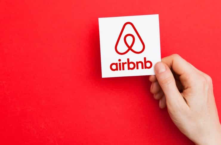 Airbnb a platby kryptomenami