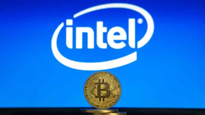 Gigant Intel sa zapája ťažby Bitcoinu ,zdroj: www.shutterstock.com/24K-Production Gigant Intel sa zapája ťažby Bitcoinu
