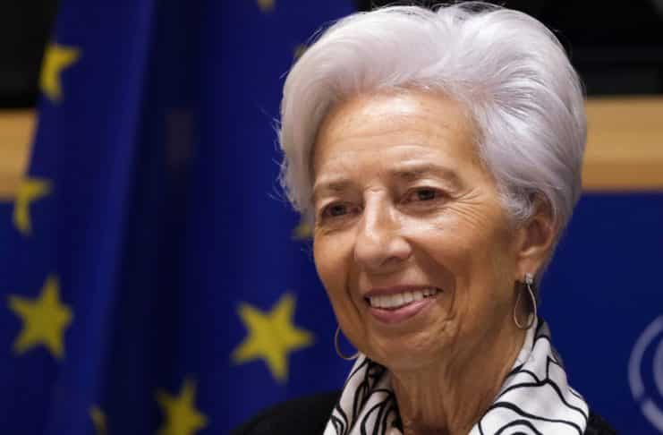 Šéfka ECB Christine Lagarde priniesla nové vyhlásenia o eure!
