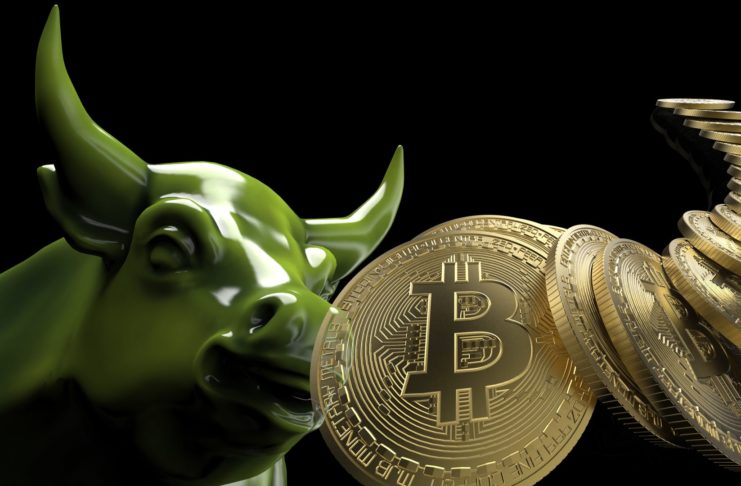 Bitcoin korelácia s akciami predpovedá bullrun