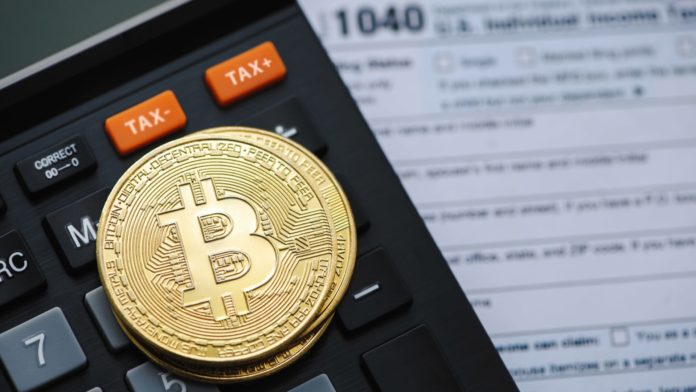 Daňové priznanie so zisku z kryptomien, shutterstock.com/Deemerwha studio Daňové priznanie so zisku z kryptomien