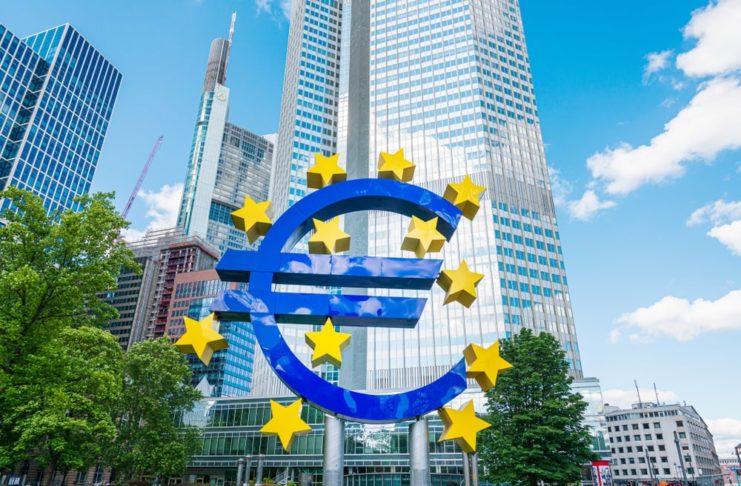 Európska centrálna banka avizovala zvyšovanie základnej úrokovej sadzby!