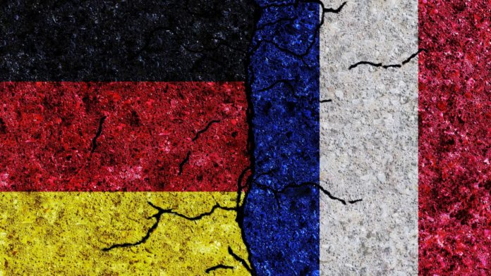 Francúzsko – 7. najväčšia ekonomika sveta sa rúti do recesie. Zdroj: shutterstock.com/OnePixelStudio Francúzsko – 7. najväčšia ekonomika sveta sa rúti do recesie