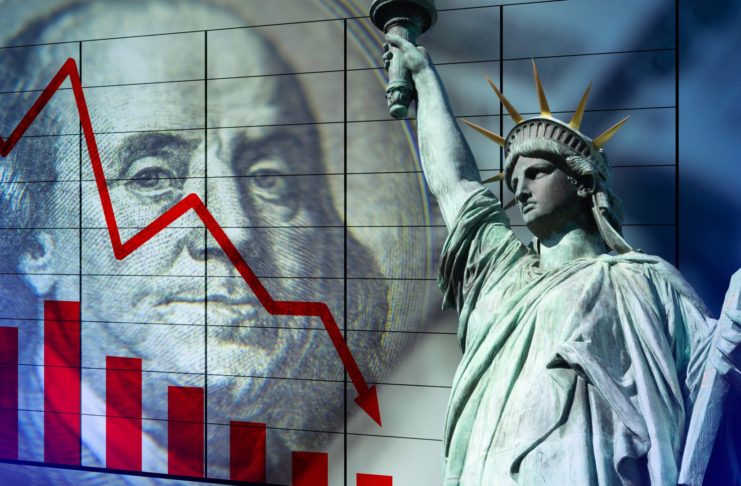 Americký dolár padne na dno