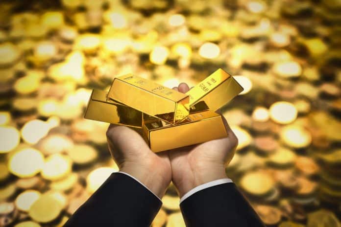 Graf na dnes: zlato. Zdroj: shutterstock.com/ezps Dolárový index od roku 2021 a celý rok 2022 rástol, klesať začal v októbri.