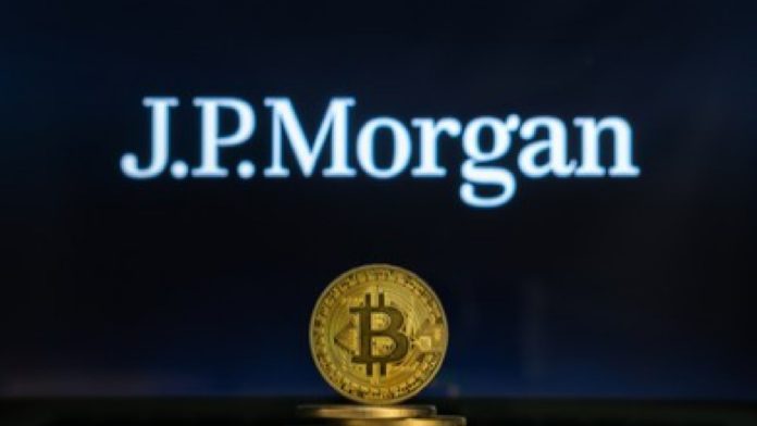 JPMorgan o reguláciach kryptomien. Zdroj: Shutterstock.com/24K-Production JPMorgan o reguláciach kryptomien