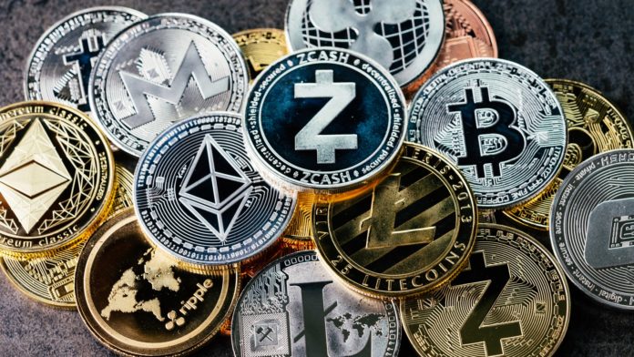 Kryptomeny už nepredstavujú také riziko. Zdroj: Shutterstock.com/eamesBot Kryptomeny už nepredstavujú také riziko