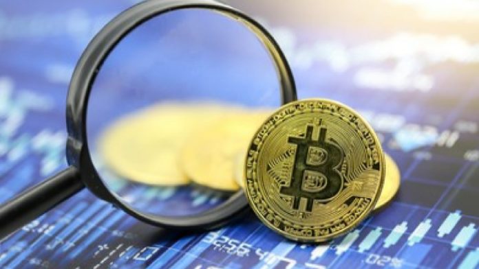 Bitcoin analýza. Zdroj: Shutterstock.com/ViewFinder nilsophon Bitcoin analýza