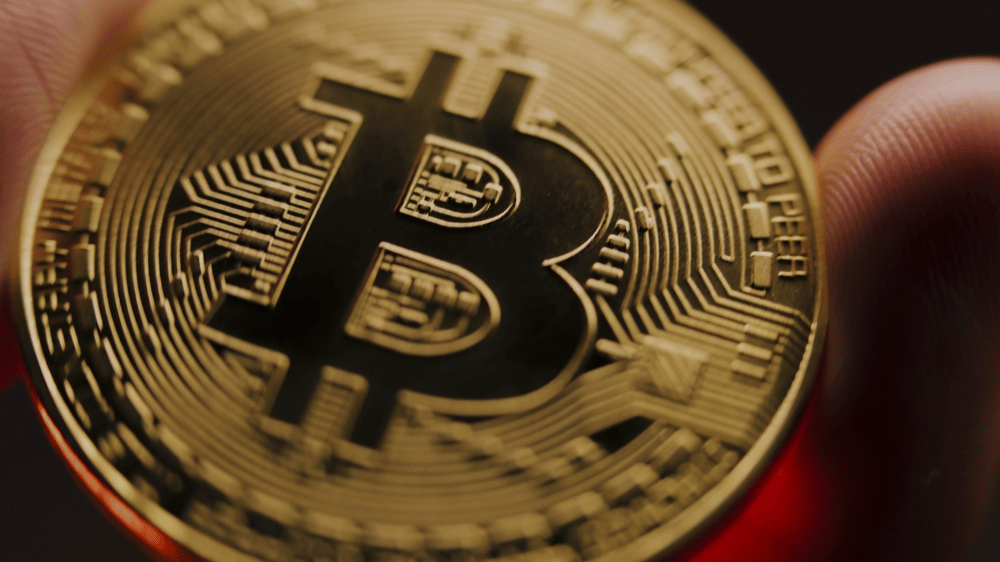 Bitcoin prekonáva nové rekordy