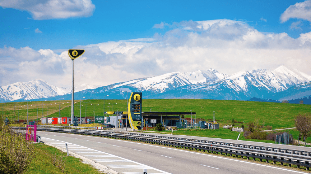 Slovnaft pri D1 zatvára svoje brány