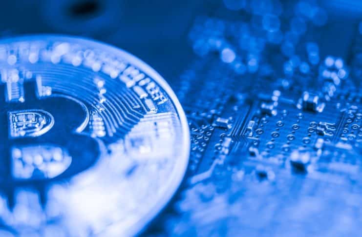 Bitcoin mempool je plný
