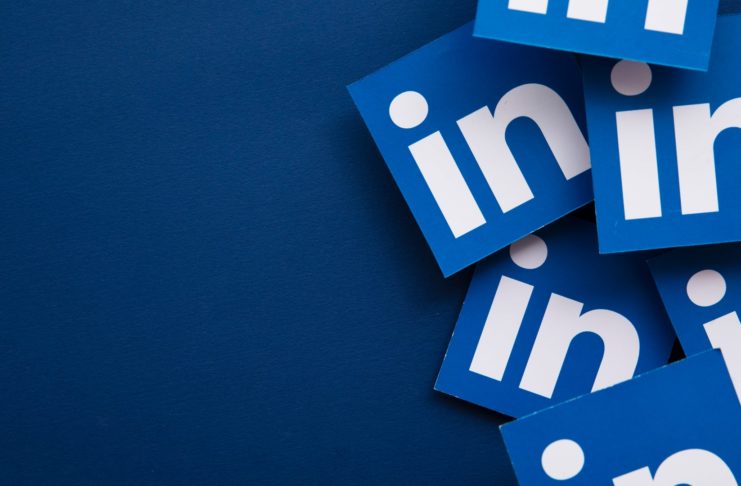 Spoluzakladateľ LinkedIn: Zákaz kryptoreklám je iba dočasný.