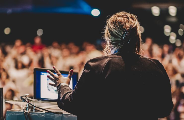 Consensus konferencia – live stream online a tipy čo sa oplatí sledovať.