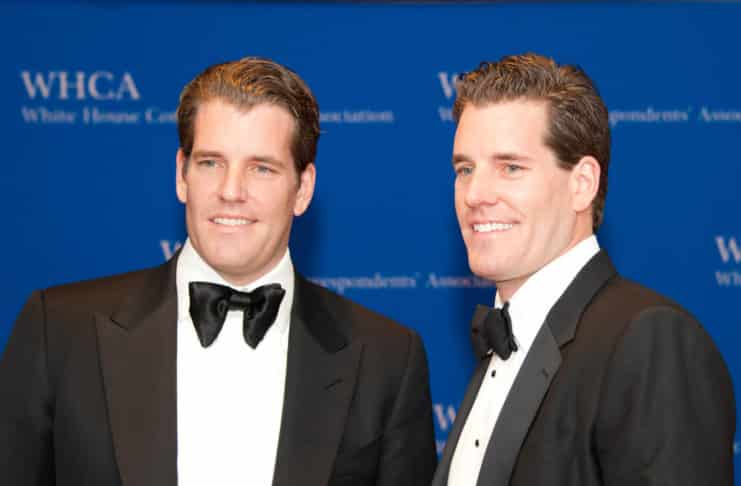 Dvojčatá Winklevossovci: Budúcnosť Bitcoinu je v regulácii