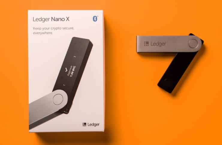 Nová hardvérová kryptopeňaženka – Ledger Nano X – [CES]