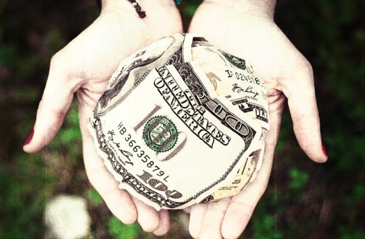dolar-peniaze-trading11-obchodné dohody-eToro-analýza