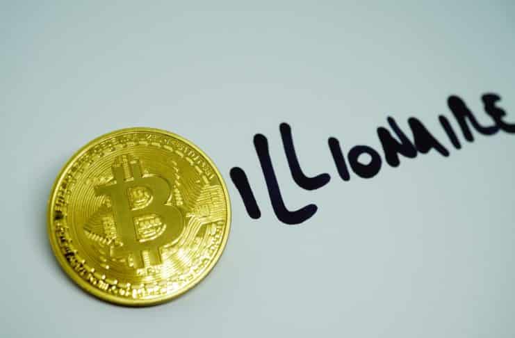 Miliardár vlastní polovicu svojho osobného bohatstva v BTC