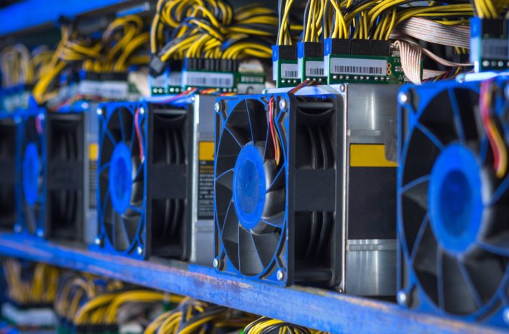BItcoin a Ethereum baníci