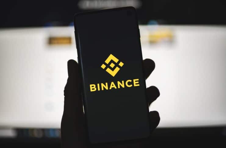 Changpeng Zhao zažaloval prestížnu agentúru Bloomberg pre urážku na cti