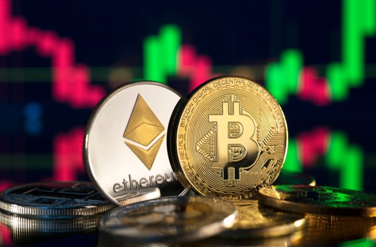 Ethereum padá viac ako Bitcoin.