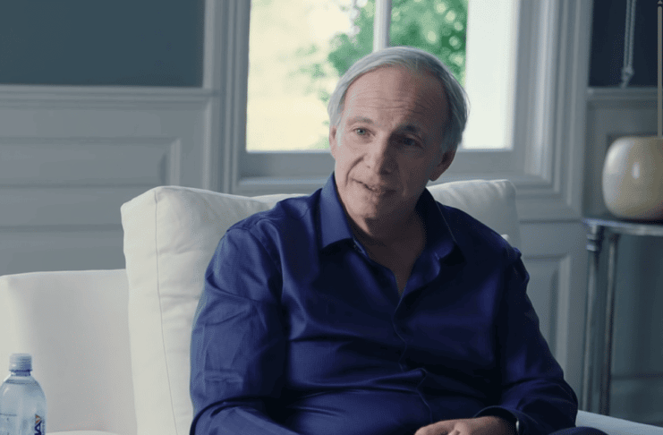 Ray Dalio zmenil pohľad na fiat peniaze. Ako to vidí teraz?