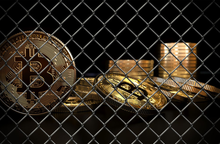 Kryptomeny môžu spôsobiť finančný kolaps