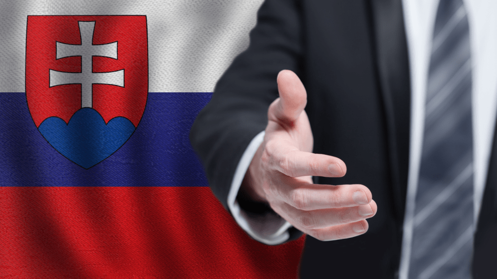Slovensko prijme oveľa viac cudzincov